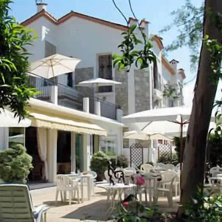 Pierre Loti Szálloda Antibes